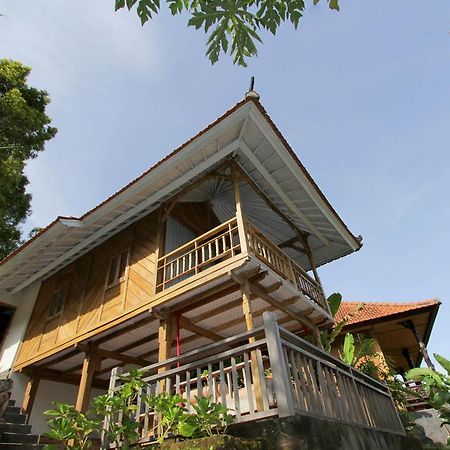 Melanting Cottages Munduk Esterno foto