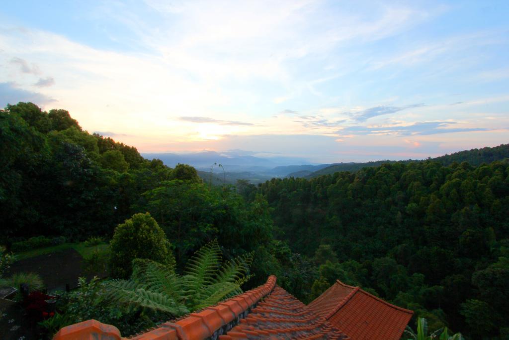 Melanting Cottages Munduk Esterno foto