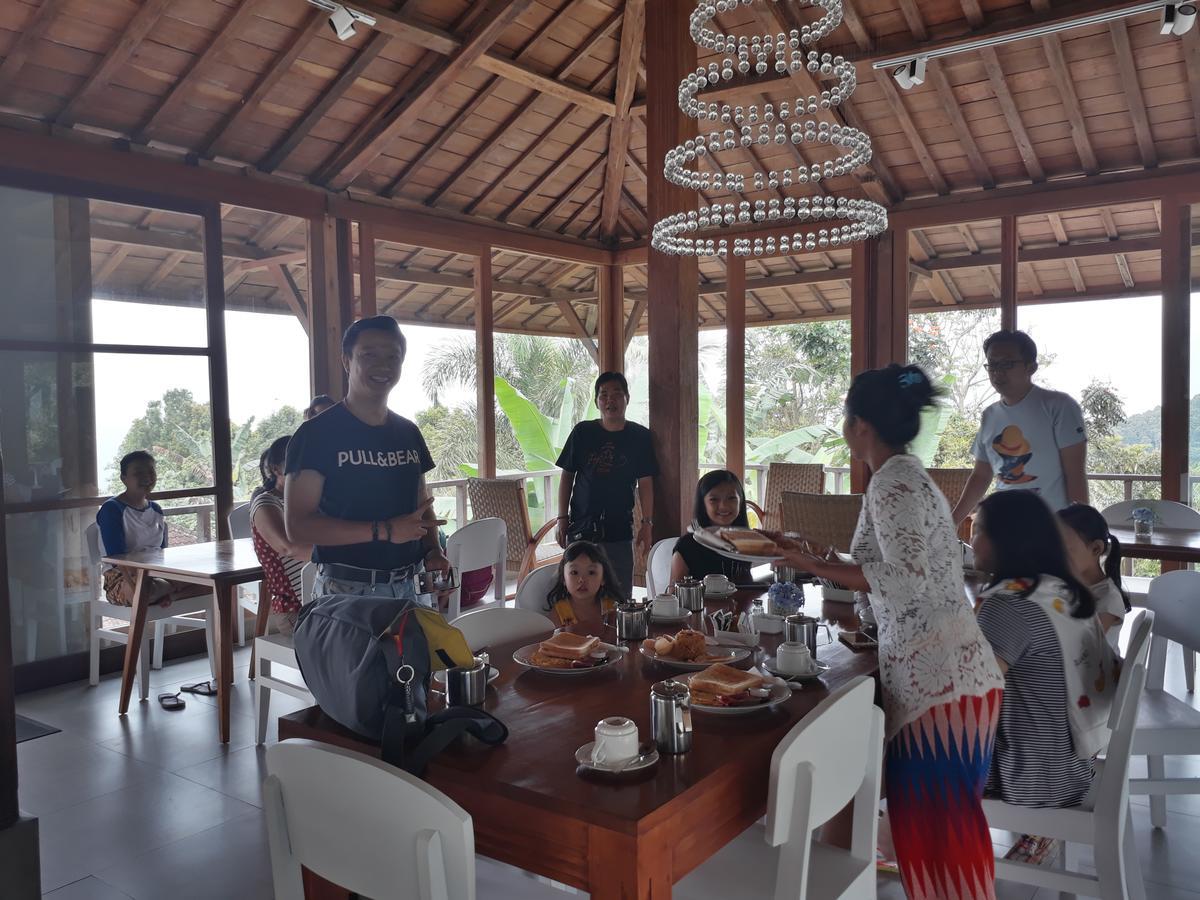 Melanting Cottages Munduk Esterno foto